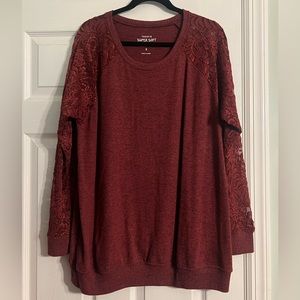 Torrid Super Soft Plush Lace Sleeve Raglan Sweatshirt Size 2 Never Worn